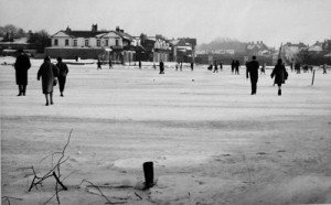 Windsorians walking on the Thames